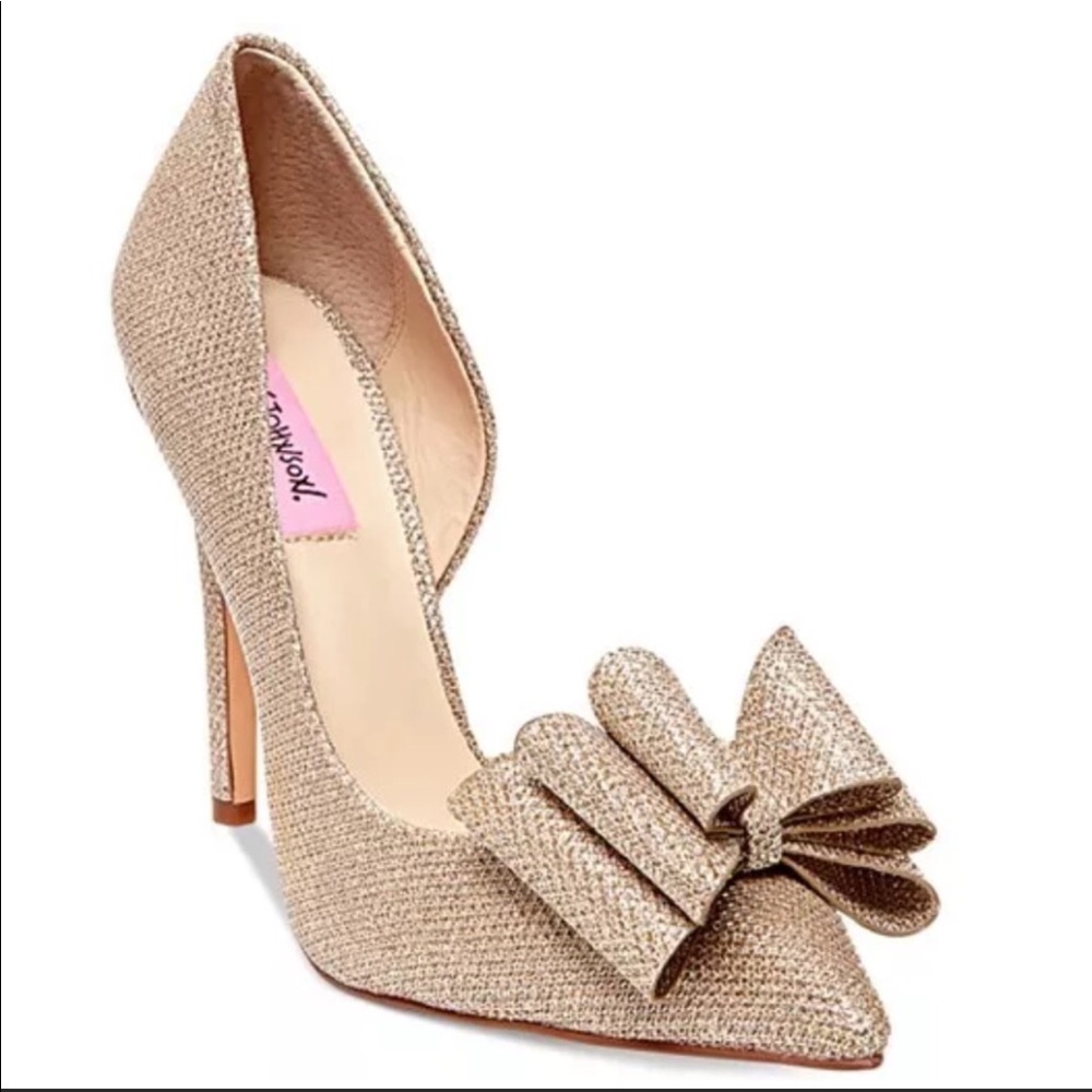 NWOT- Betsey Johnson Prince d'Orsay Evening Pumps